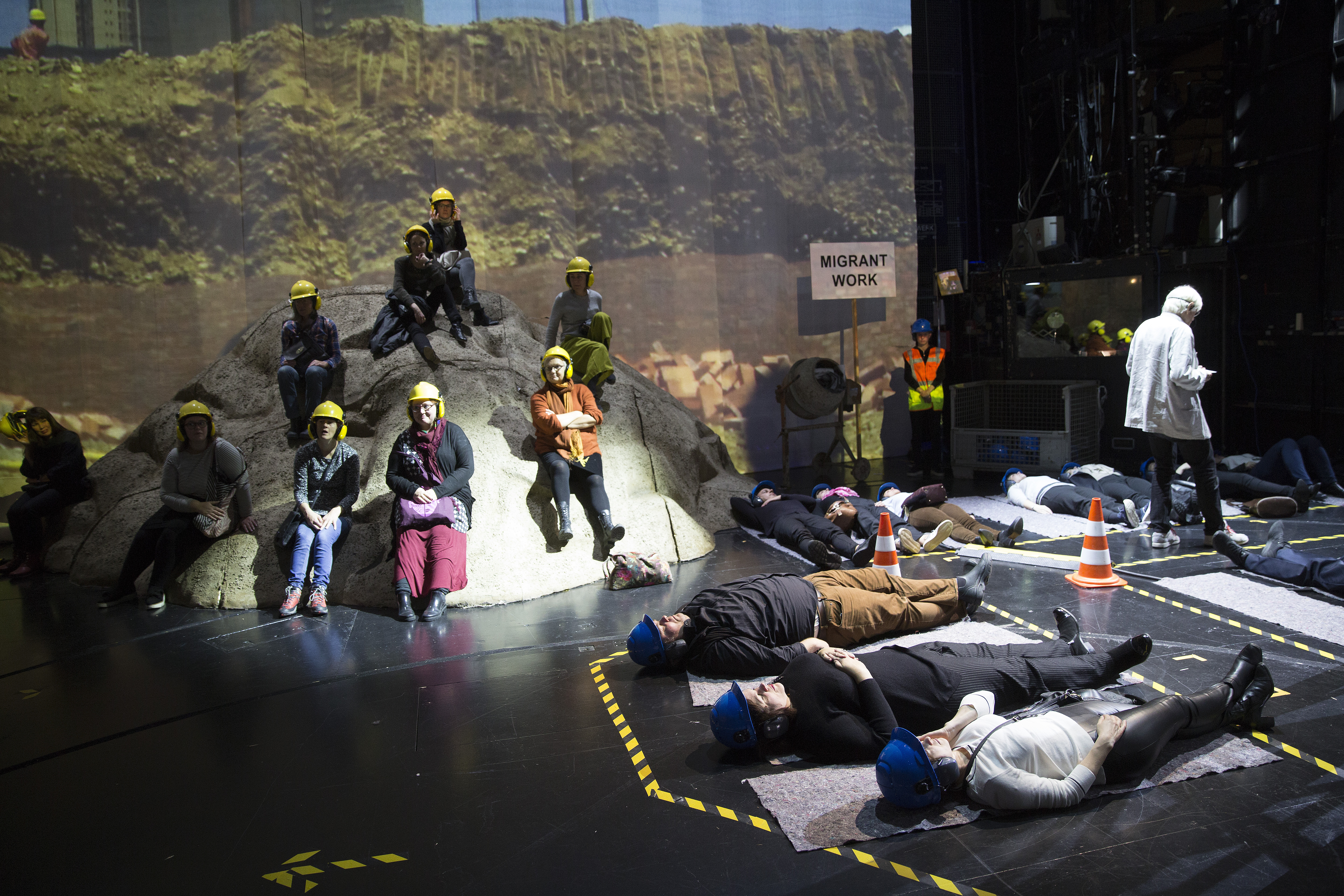 LYS342913 OAT19 081 original